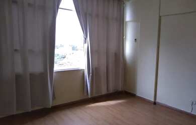 Imagem 4: Apartamento com um quarto e sala no centro do Rio de Janeiro