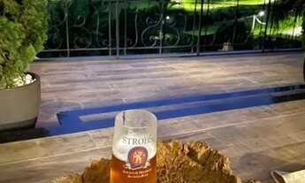 Imagem: Casa alto padrão no Condomínio Village