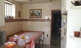 Imagem 3: Casa para Venda - 330m², 5 dormitórios, sendo 1 suites, 7 vagas - Menino Deus