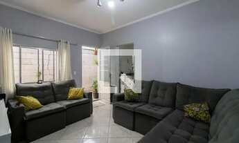 Imagem 2: Casa para Aluguel - Gopoúva, 3 Quartos, 200 m2