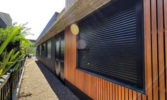 Imagem 6: INBOX CIA IMOBILIÁRIA VENDE CASA DE ALTO PADRÃO LOCALIZADA NO CONDOMÍNIO SEA COAST EM XANG