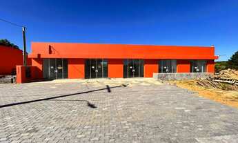 Imagem: Lojas comerciais às margens da RS-040 na