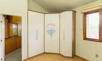 Imagem 2: Casa com 4 Quartos e Espaço Gourmet no Bairro Patronato Santa Maria (RS