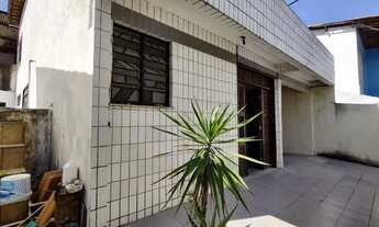 Imagem 3: Casa à venda, 294 m² por R$ 700.000,00 - Montese - Fortaleza/CE