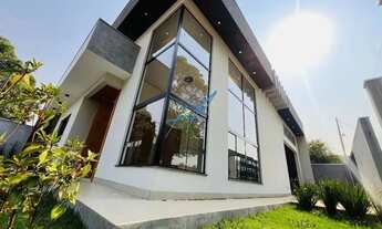 Imagem 2: Imperdível !! Linda casa à venda na Vila Morangueira, Maringá!