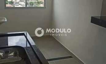 Imagem 2: Apartamento disponível para locação no bairro Marta Helena