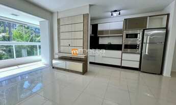 Imagem 3: Apartamento com móveis planejados e sol da manhã no João Paulo - Vista para o verde