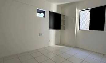 Imagem 5: Imóvel para venda com 105 metros quadrados com 3 quartos em Ponta Verde - Maceió - AL