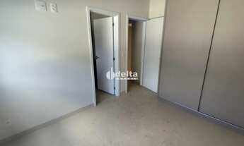 Imagem 7: Apartamento com 3 suítes disponível para locação no bairro Morada da Colina em Uberlândia