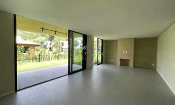 Imagem 6: Imóvel exclusivo a venda no bairro Morrinhos o imóvel fica a 2 minutos da Praia