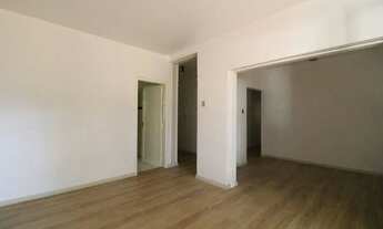 Imagem 6: Apartamento com 2 dormitórios para alugar, prédio com elevador, sem vaga de garagem, excel