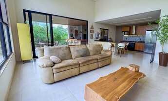 Imagem 3: Casa alto padrão a venda suíte com piscina e armários planejados Jardim Botânico condomíni