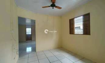 Imagem 2: Casa no Bairro Dom Antônio Reis