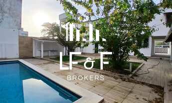 Imagem 3: Mansão no Condomínio Le Village Blanc