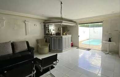 Imagem 6: Casa Duplex no Cond. Cypress Garden R$ 1.200.000,00