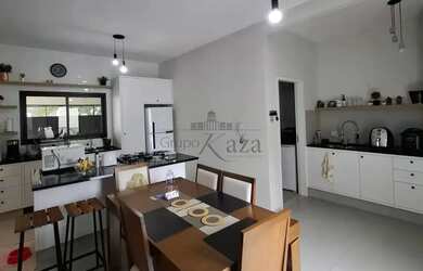 Imagem 5: Oportunidade - Casa - Loteamento Villa Branca - 3 Dormitórios - 250m²
