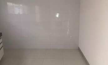 Imagem 2: Casa 2 quartos suíte, 1 vaga de garagem no Bairro Três Barras