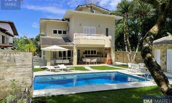 Imagem 4: Casa de condomínio sobrado para venda tem 525 metros quadrados com 4 quartos