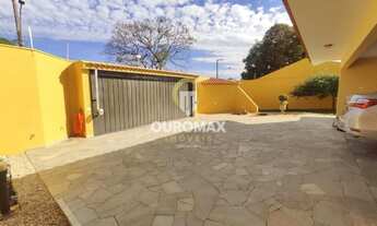 Imagem 2: Imóvel para Venda Casa Térrea à venda, por R$ 1.650.000 - Centro - Ourinhos/SP