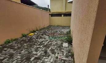 Imagem 4: Sobrado com 2 dormitórios à venda, 80 m² por R$ 250.000,00 - Monte Alegre - Cabo Frio/RJ