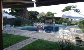 Imagem: Belíssima casa com 4 dormitórios à venda