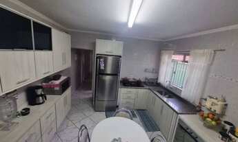 Imagem 3: Casa para venda possui 180 metros quadrados com 3 quartos em Parque Verde - Belém - Pará