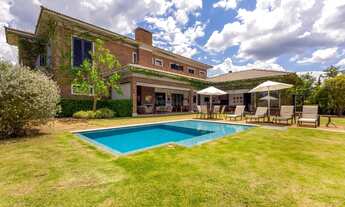 Imagem 2: Casa no Condomínio Fazenda Dona Carolina - locação - 4 suítes - 3.000m² AT e 700m² AC