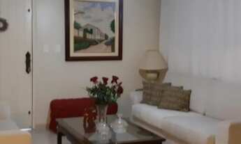 Imagem 2: Casa para Venda em Florianópolis, Estreito, 3 dormitórios, 1 suíte, 2 banheiros, 4 vagas