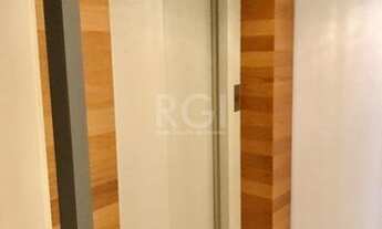 Imagem: Porto Alegre - Apartamento Padrão - Três