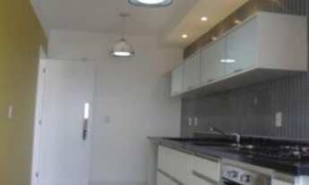 Imagem 5: Aconchegante apartamento em condomínio clube e excelente localização. Duas suítes e sala a