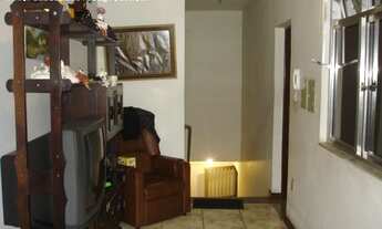 Imagem 2: Casa para Venda em Juiz de Fora, Democrata, 4 dormitórios, 2 suítes, 4 banheiros, 5 vagas