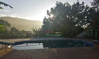 Imagem 5: Casa com 4 dormitórios à venda, 550 m² por R$ 2.000.000 - Caputera - Arujá/SP