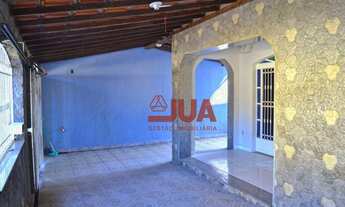 Imagem 4: Casa com 3 Quartos, Sala, Cozinha, 3 Banheiros, Piscina, Quintal, Churrasqueira e Garagem