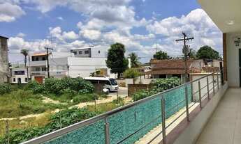 Imagem 3: Apartamento 2/4 com Suíte e Garagem Excelente Localização - Andaiá