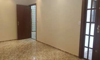 Imagem 4: Vende-se casa no Parque Iracema com 3 suítes e excelente localização