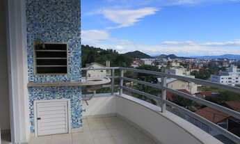 Imagem 4: Excelente apto de frente com vista ampla, mobiliado, salas com ampla sacada com churrasqu