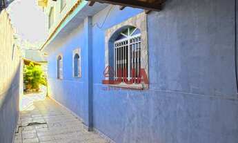 Imagem 7: Casa com 3 Quartos, Sala, Cozinha, 3 Banheiros, Piscina, Quintal, Churrasqueira e Garagem