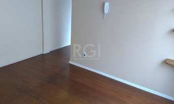 Imagem 5: Porto Alegre - Apartamento Padrão - Partenon
