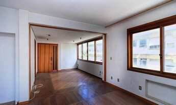 Imagem 2: Porto Alegre - Apartamento Padrão - Mont Serrat