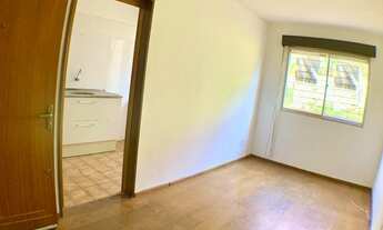 Imagem 2: Apartamento, 48 m² - venda por R$ 139.000,00 ou aluguel por R$ 800,00/mês - Cristal - Port