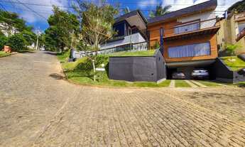 Imagem 2: Casa com 3 dormitórios à venda, 214 m² por R$ 2.000.000,00 - Vargem Grande - Teresópolis/R