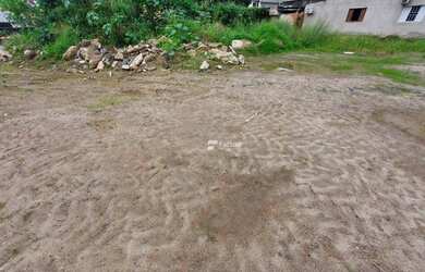 Imagem 4: Terreno plano à venda a poucos metros da Praia da Enseada com 1.639 m² de área de terreno
