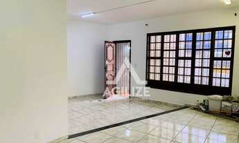 Imagem: Casa à venda por R$ 650.000,00 - Centro