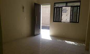 Imagem 3: Casa com 3 dormitórios à venda por R$ 265.000 - Madureira - Rio de Janeiro/RJ