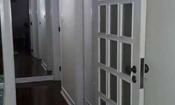 Imagem 2: Apartamento 2 dormitórios com suite e dependência na Ponta da Praia, em Santos SP