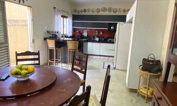 Imagem 3: Casa sobrado padrão - Setor Marista