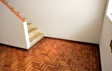 Imagem 4: CASA SOBRADO PARTE ALTA ANHANGABAÚ ALUGA-SE