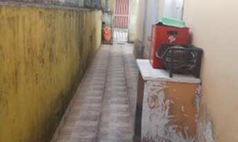 Imagem 4: Casa para venda possui 212 metros quadrados com 3 quartos em Flórida - Praia Grande - SP