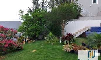 Imagem 4: Casa linda à venda no Residencial Alphasitio - Tamboré