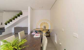 Imagem 3: Apartamento Duplex à venda com 2 quartos, 2 suites, 2 vagas e 3 banheiros